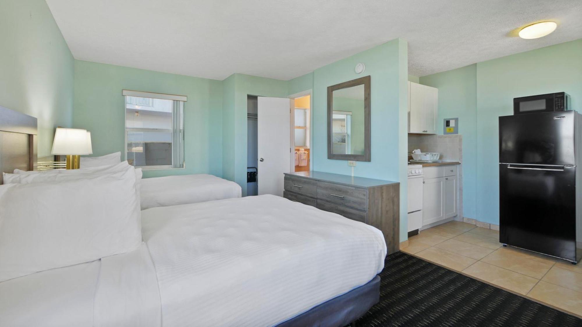 דייטונה ביץ' Ocean Court Beachfront Hotel מראה חיצוני תמונה
