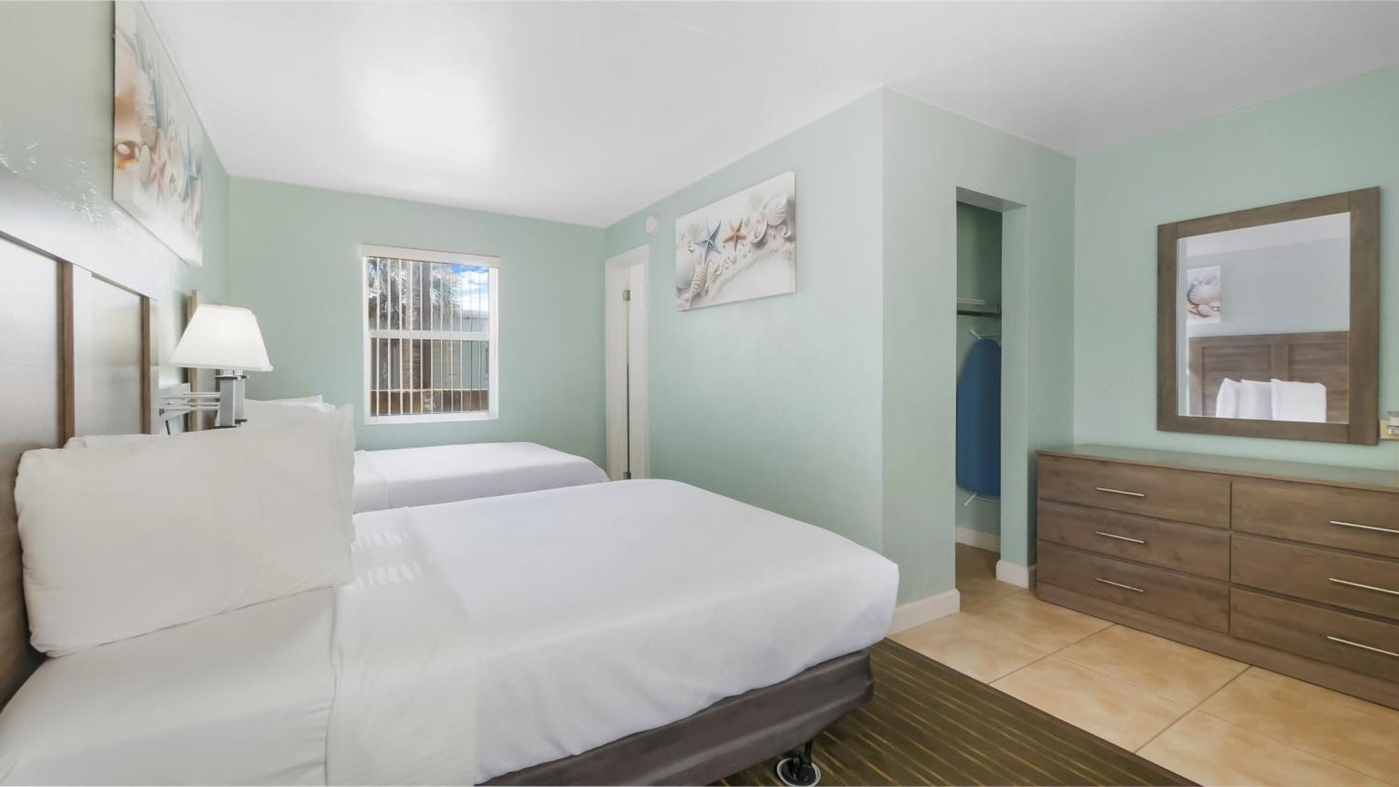 דייטונה ביץ' Ocean Court Beachfront Hotel מראה חיצוני תמונה
