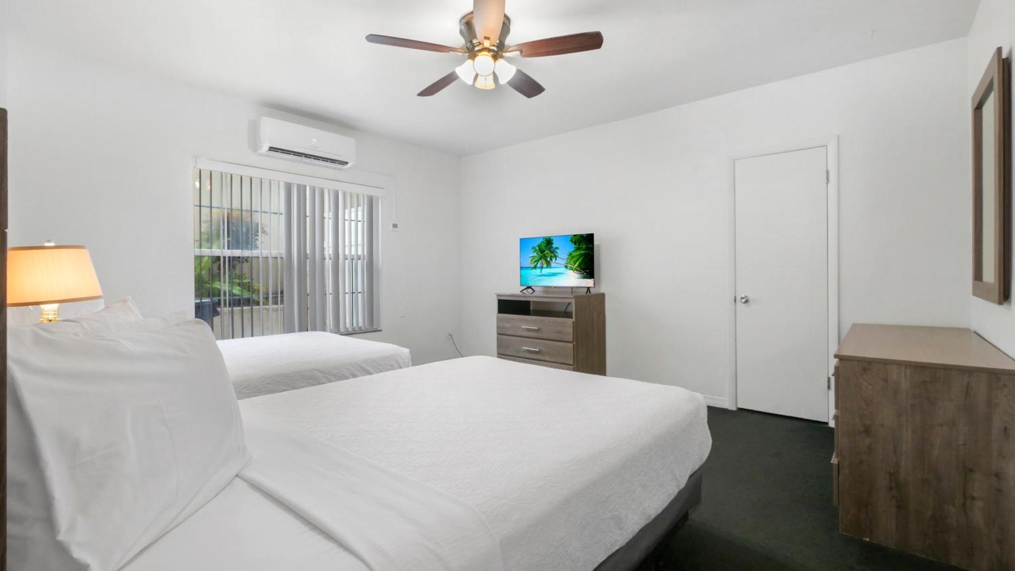 דייטונה ביץ' Ocean Court Beachfront Hotel מראה חיצוני תמונה