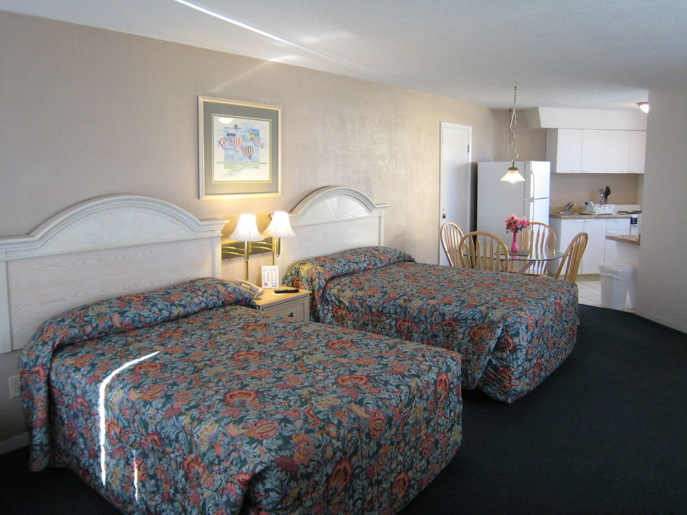 דייטונה ביץ' Ocean Court Beachfront Hotel מראה חיצוני תמונה